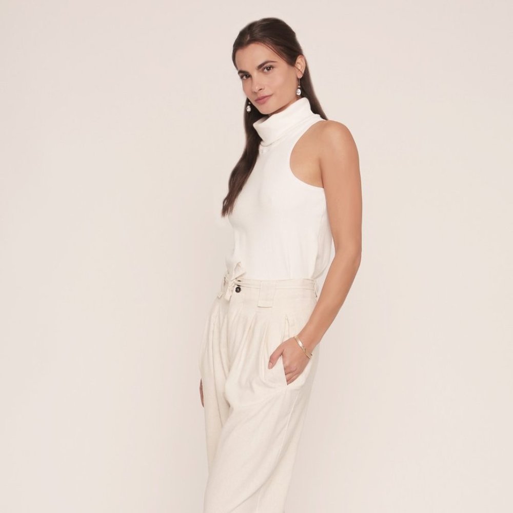 Parker Turtleneck Tank | White - Picture 3 of 9
